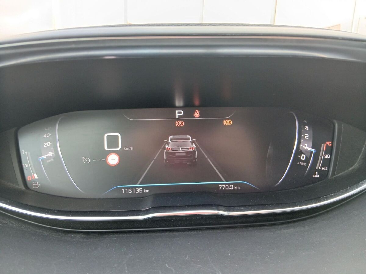 COMING SOON PEUGEOT 3008 ALLURE 1.2. E-THP AUTO SPANISH LHD IN SPAIN ONLY 72000 MILES 2021